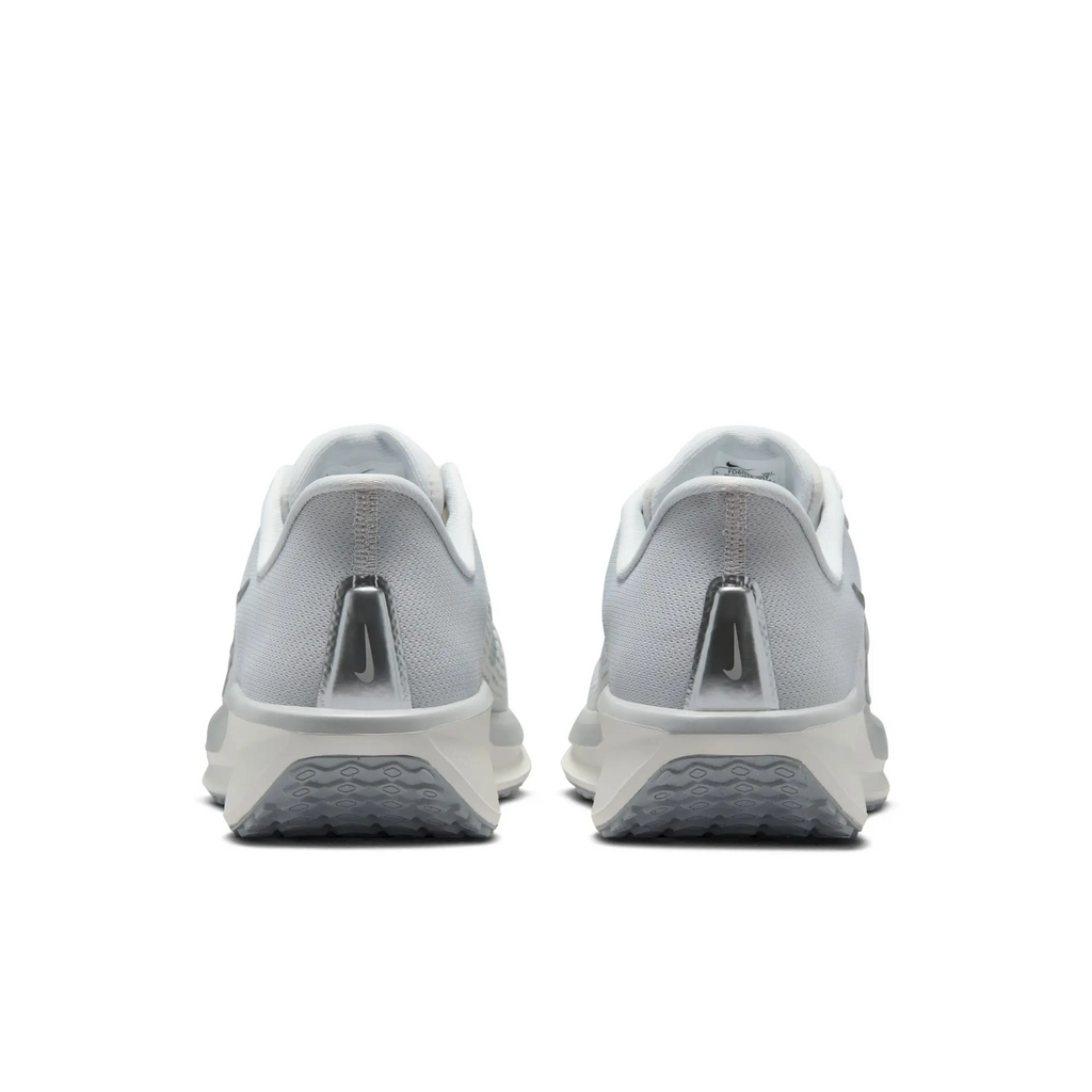 Nike Quest 6 Smoke Grey