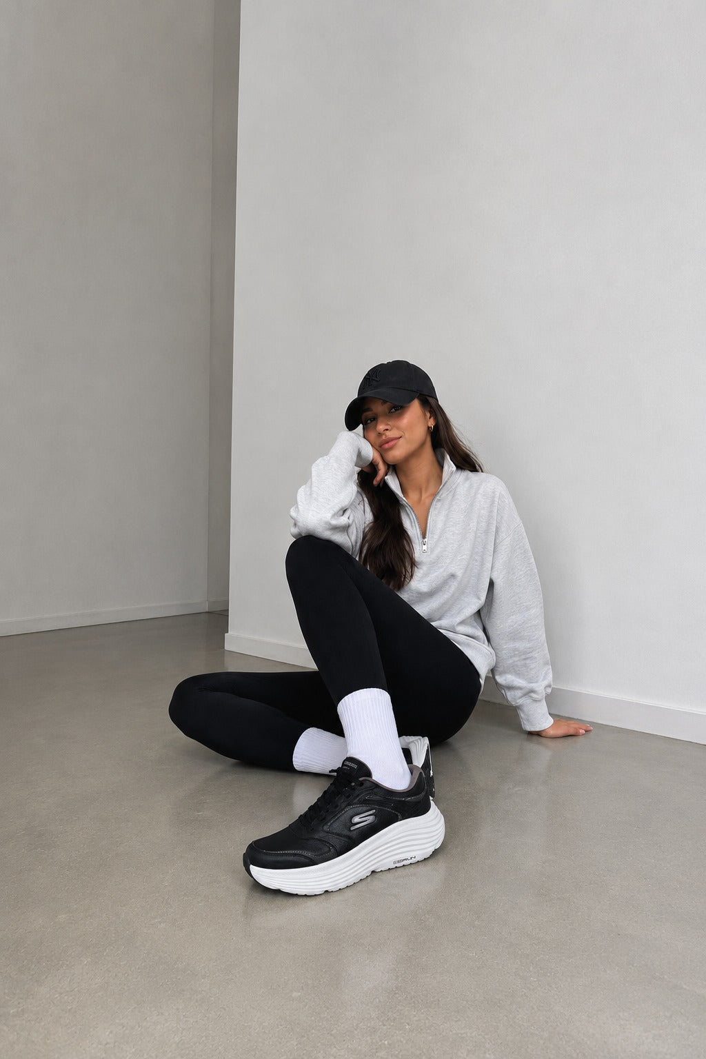 Tenis Skechers Max Cushioning