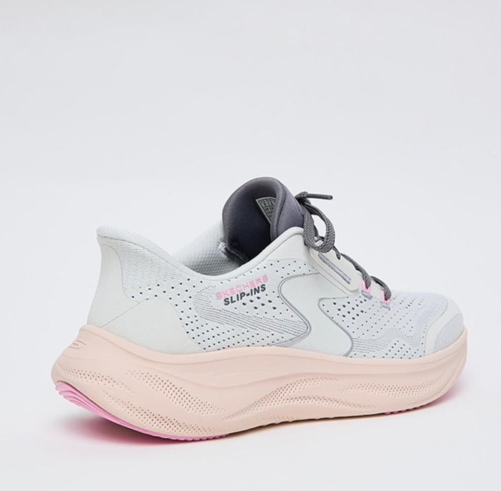 SKECHERS SLIP-INS