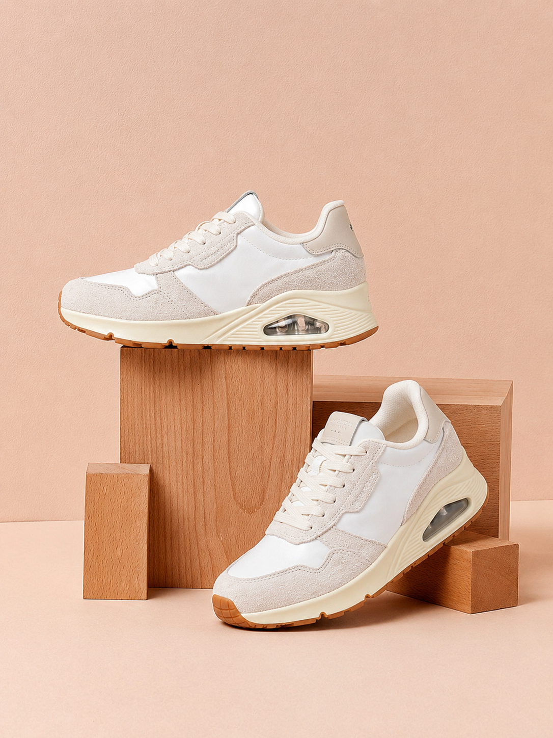 SKECHERS MEMORY FOAM