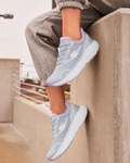 SKECHERS MAX CUSHIONING